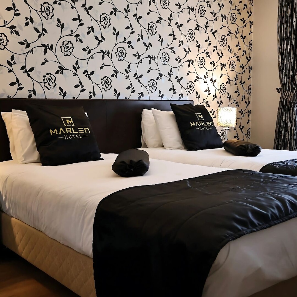 Standard Twin Room, City View