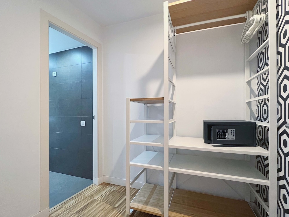 Apartment (3 Bedrooms) photo 2