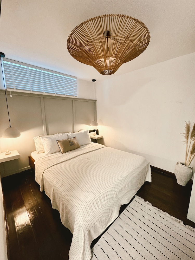 Economy Double or Twin Room (Minus Floor)