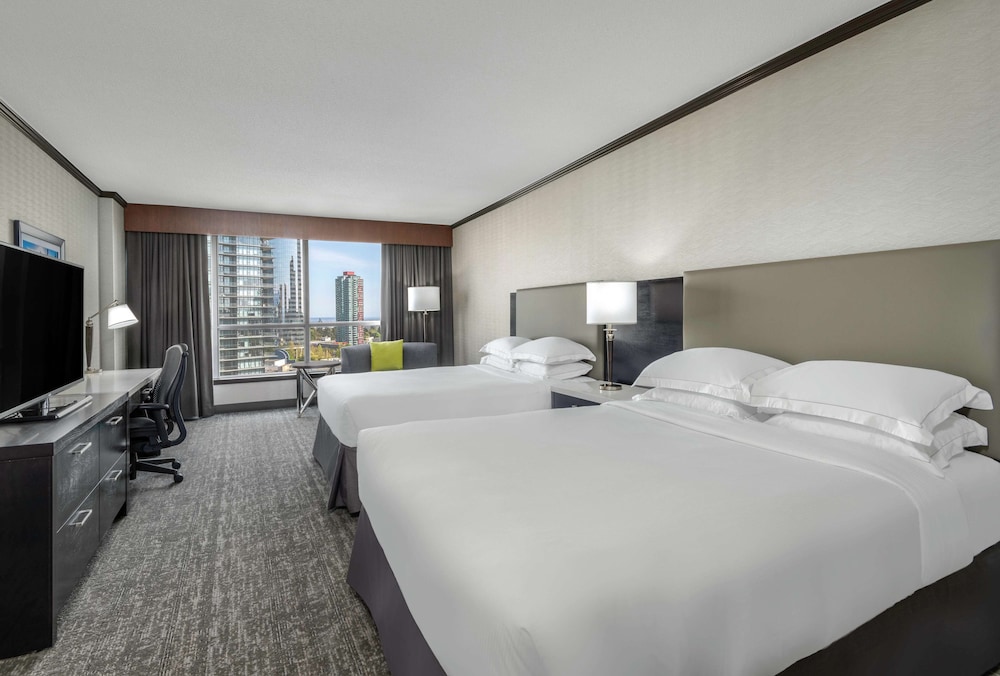 Executive Room, 2 Queen Beds, Club Lounge Access - Photo 1