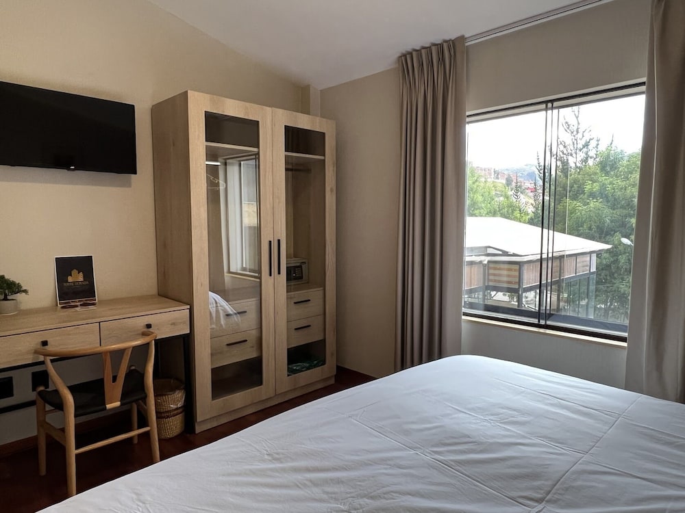 Double Room - Photo 5