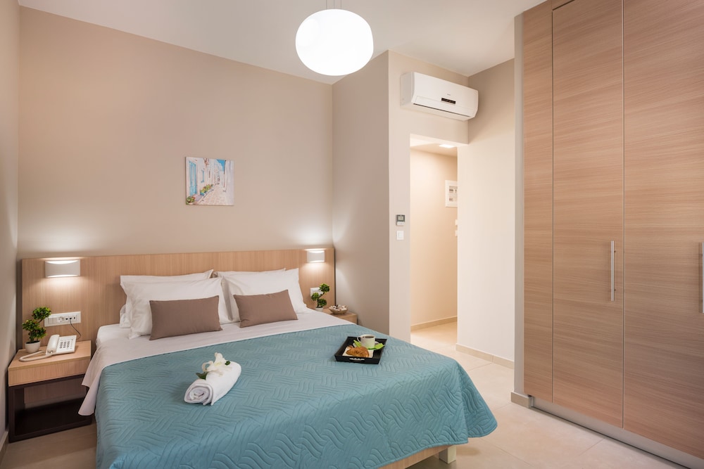 Apartment, 1 Bedroom, Non Smoking, Partial Sea View