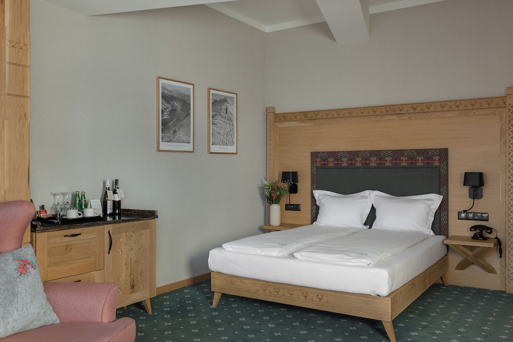 Deluxe Double Room photo 2