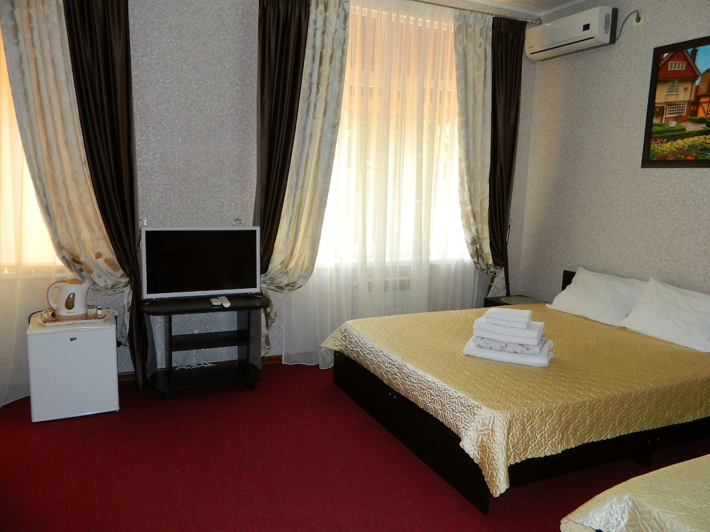 Family Room, Multiple Beds, Non Smoking photo 2