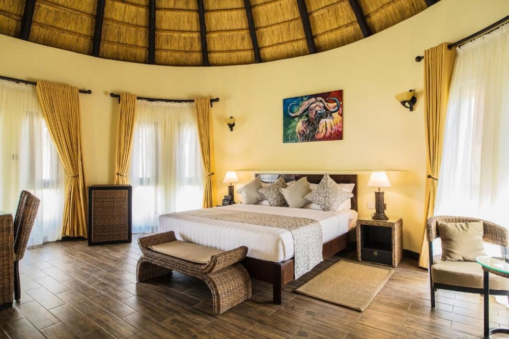 Deluxe Room - Photo 3