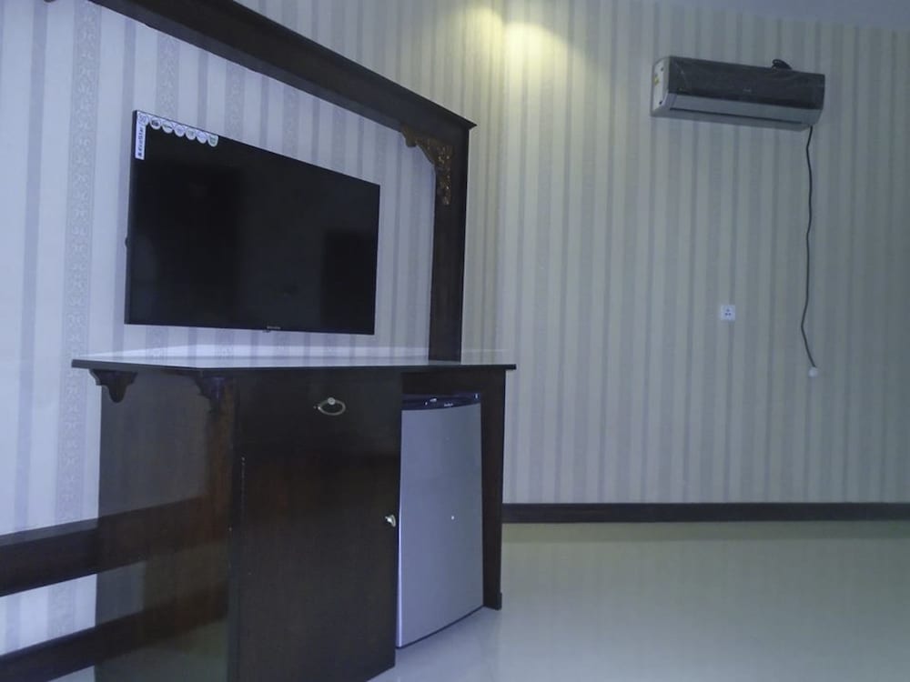 Deluxe Double Or Twin Room photo 2