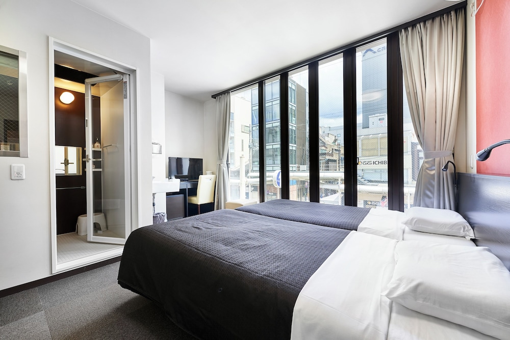 Deluxe Twin Room - Photo 13