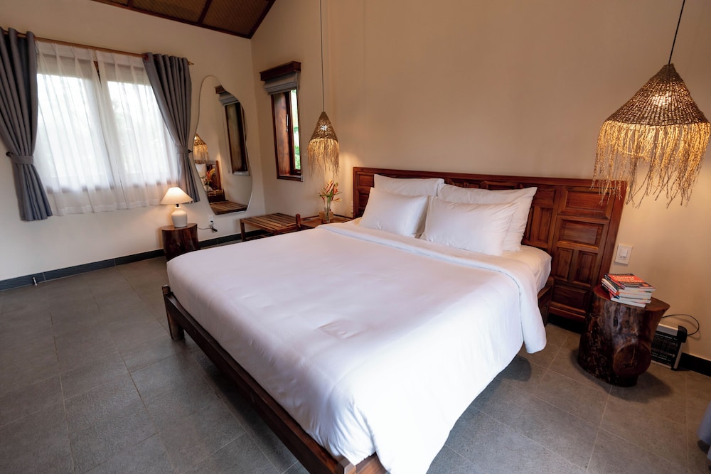 Deluxe Double Room, Garden View