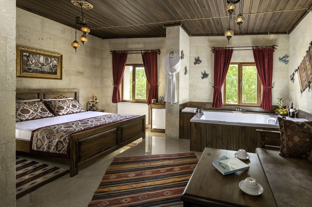 Exclusive Triple Room