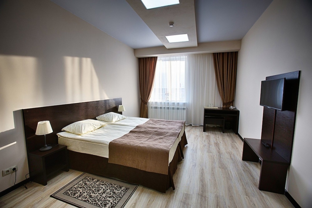 Premium Double Or Twin Room photo 3