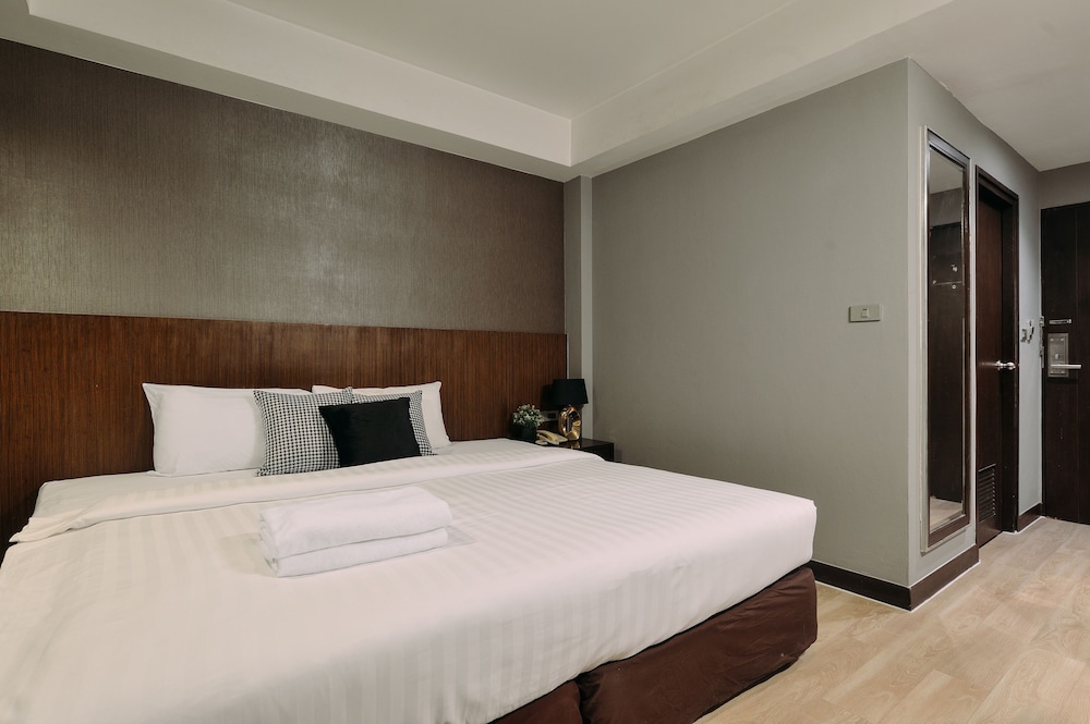 Standard Room photo 2