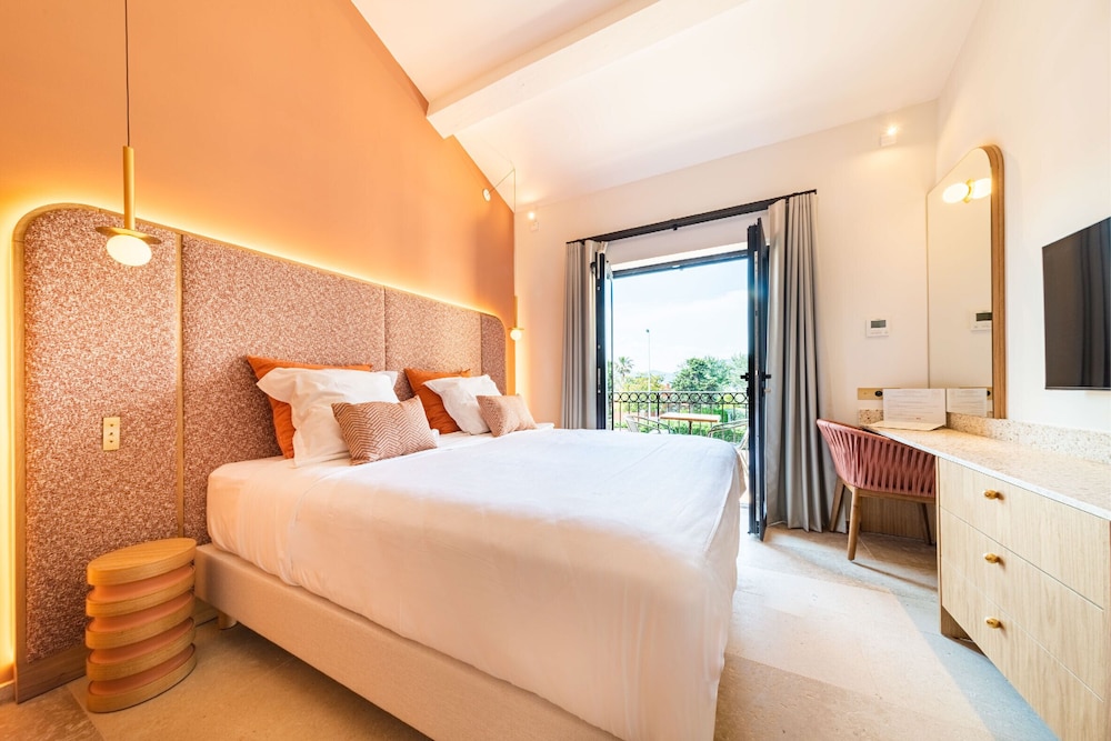 Superior Room - Photo 1