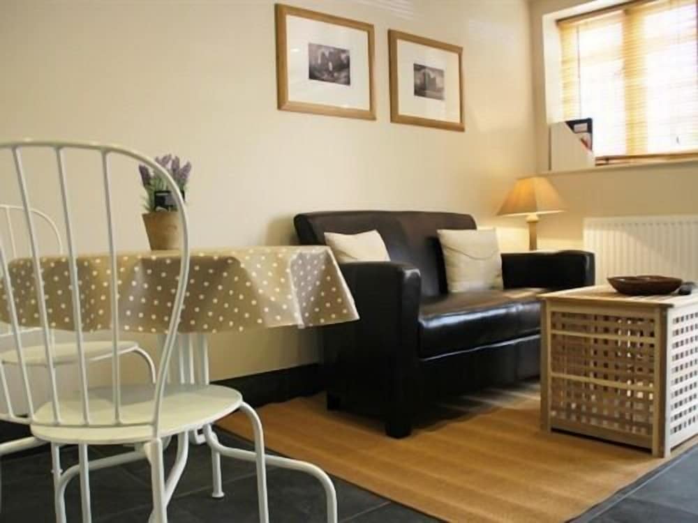 Double Room, Ensuite (Lower Cottage) photo 2