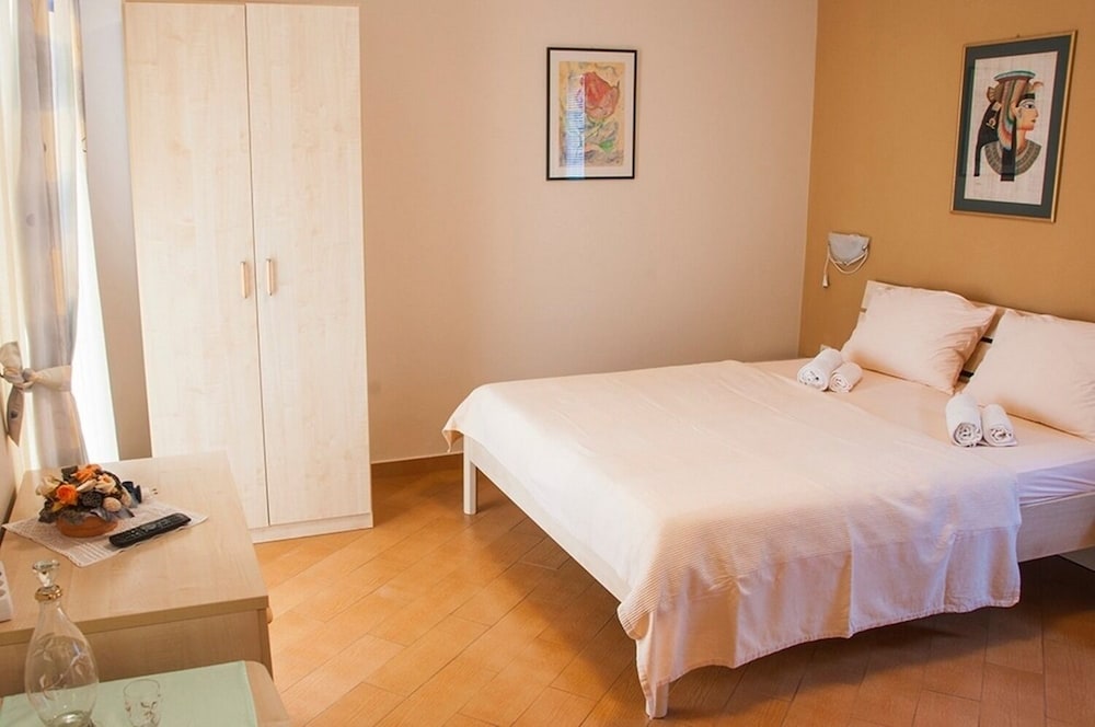 Studio (KarolinaS - parking - SA5(2))