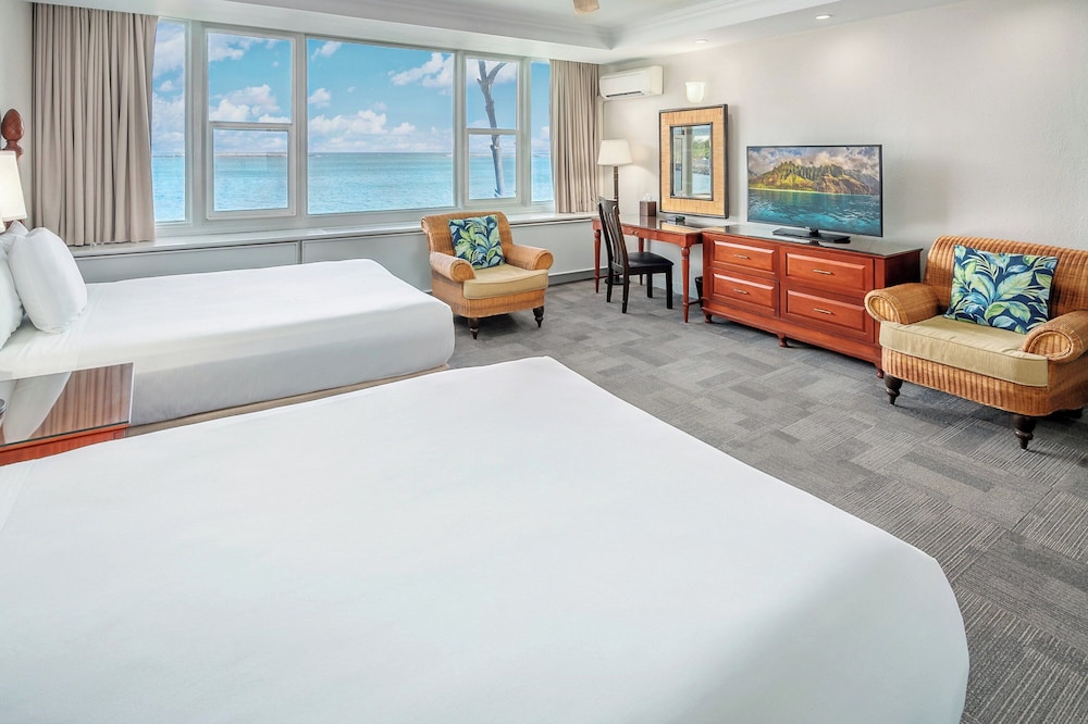 Suite, 2 Queen Beds, Oceanfront - Photo 4
