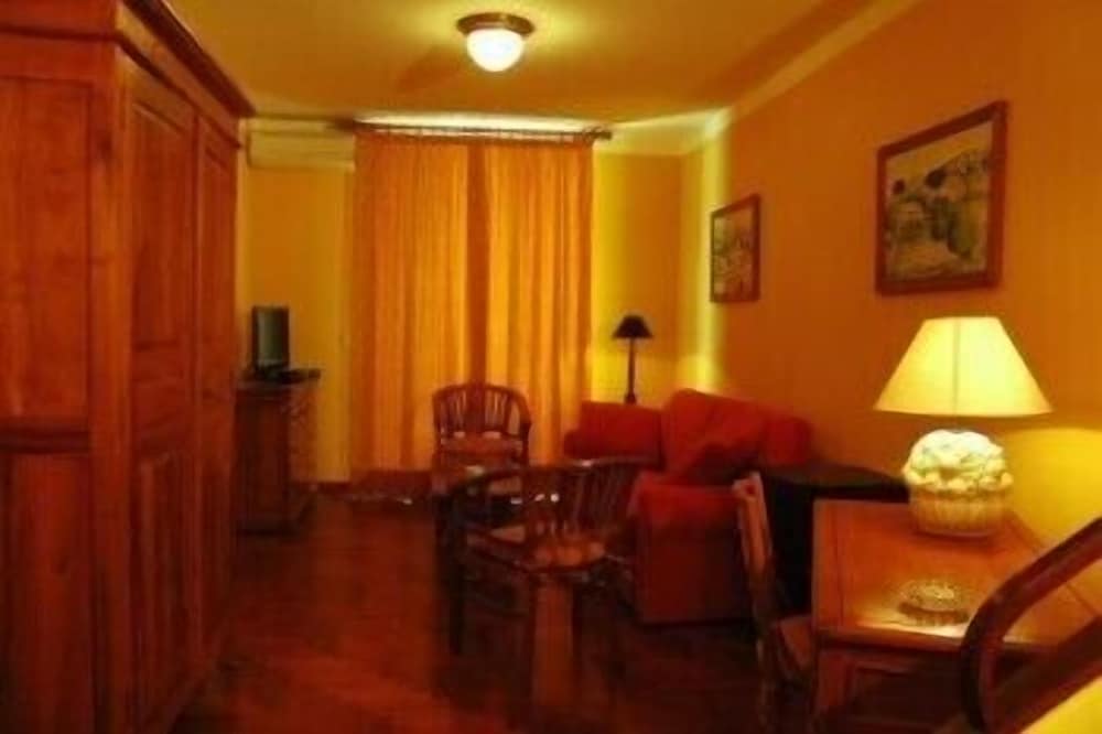 Quadruple Room - Photo 4