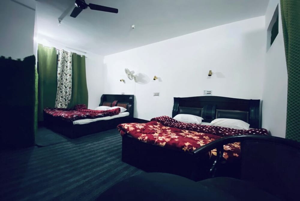 Deluxe Triple Room - Photo 1