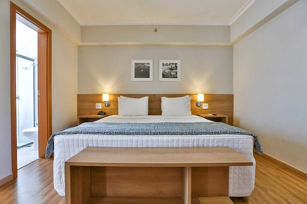 Deluxe Double Room, 1 King Bed