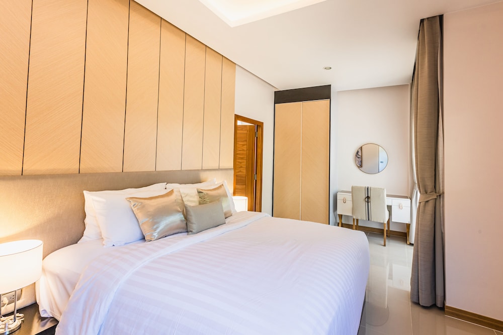 Family Apartment, 2 Bedrooms - Photo 11