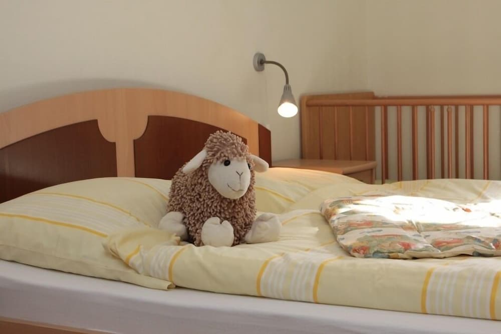 Deluxe Apartment, 2 Bedrooms, Terrace (Apt 2)