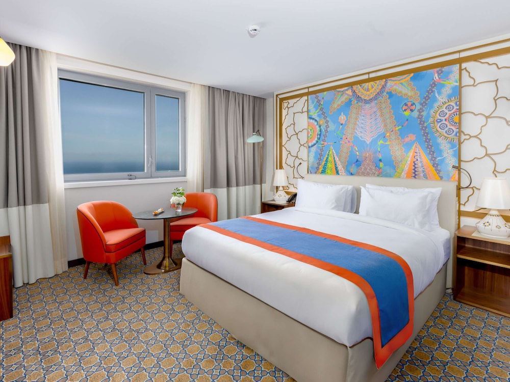 Superior Room, 1 King Bed, Bay View - Photo 1