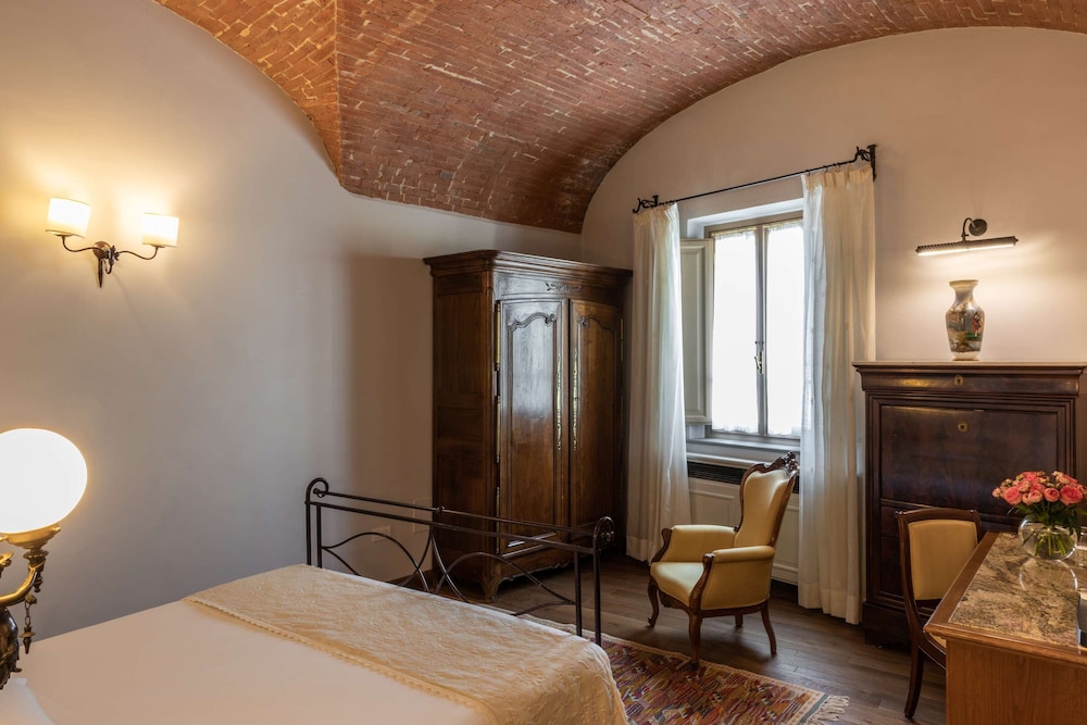Superior Room, Multiple Beds, Non Smoking, River View