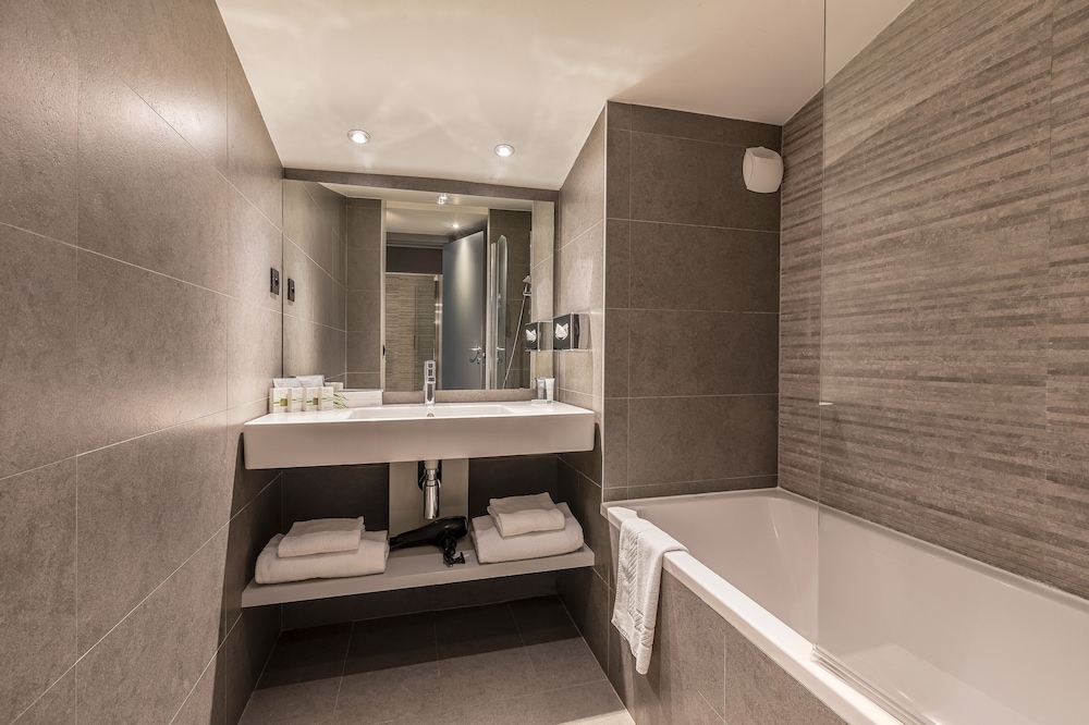 Classic Double or Twin Room, Mountain View - Photo 7