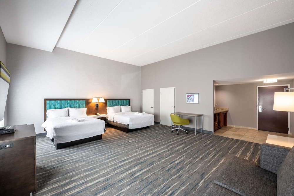 Hampton Inn & Suites Poughkeepsie, Photo 4