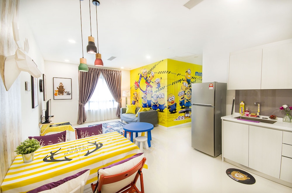 Two Bedroom Family Room Apartment (Yellow)