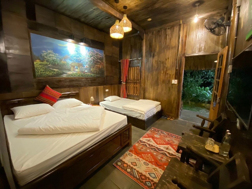 Standard Triple Room, Multiple Beds, Non Smoking photo 1