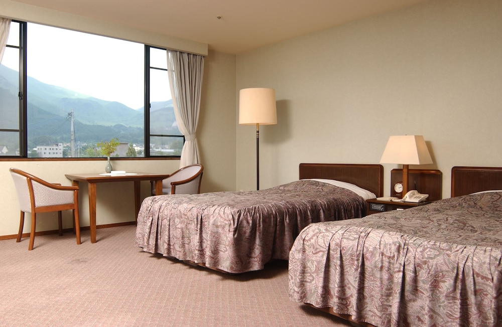 Twin Room, Non Smoking photo 2