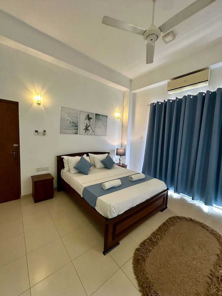Deluxe Double Room, Balcony, City View