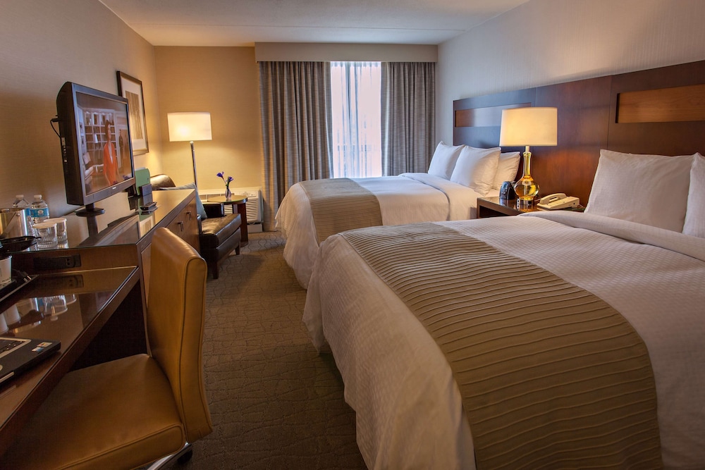 Suite, Accessible, Non Smoking - Photo 1