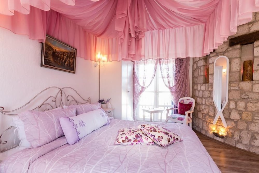 Deluxe Room, 1 Double Bed - Photo 3
