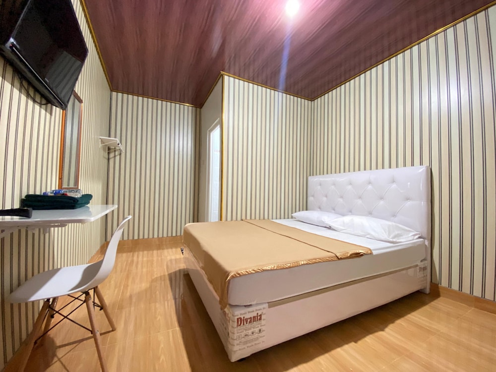 Superior Room, 1 Bedroom, Courtyard View
