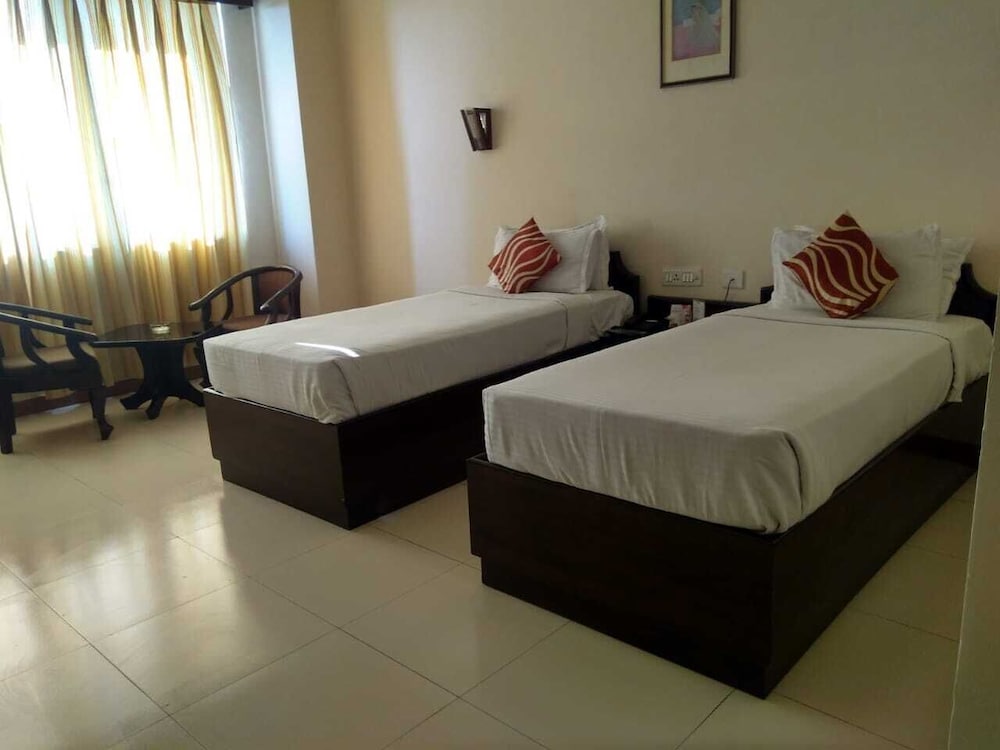 Deluxe Room - Photo 4
