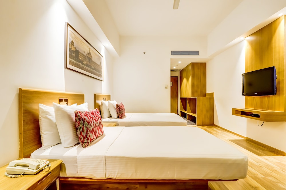 Business Room - Photo 6