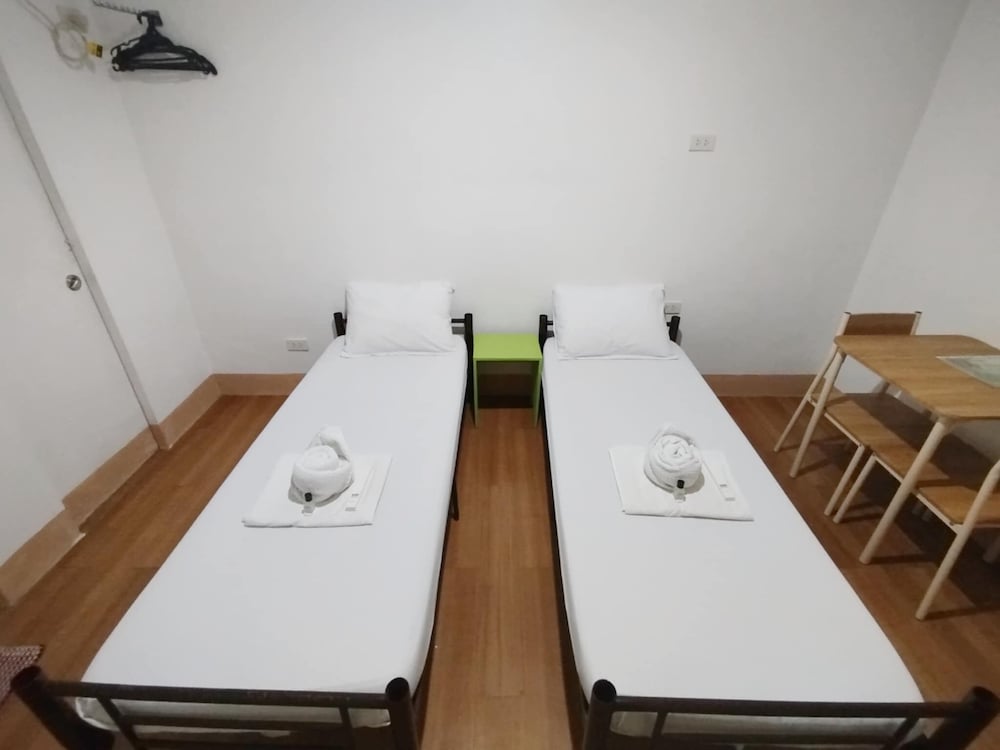 Double Room, 2 Twin Beds, Air conditioning photo 2