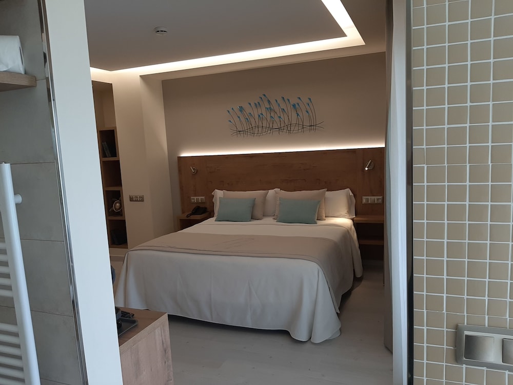 Premium Suite, Hot Tub, Sea View