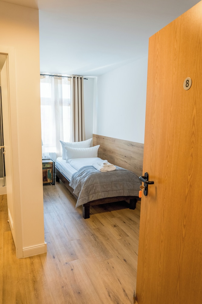 Standard Single Room photo 2