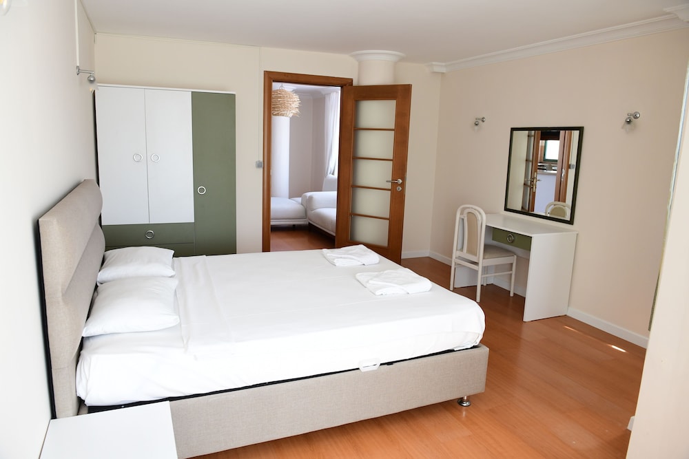 Superior Apartment photo 1