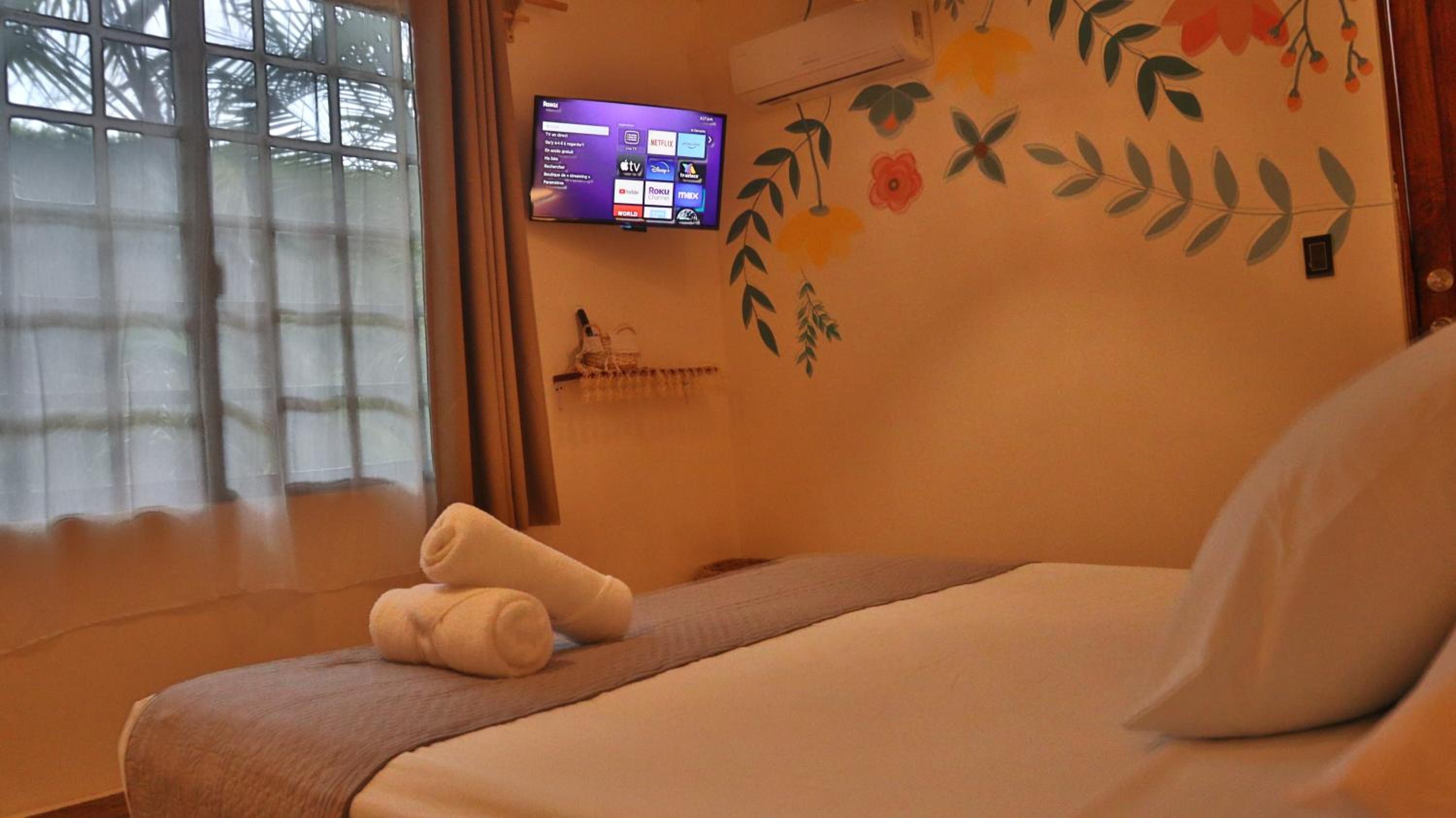 Double Room - Photo 20