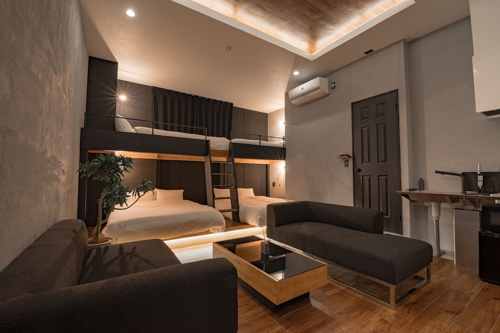 Superior Studio, Multiple Beds, Non Smoking, Kitchenette (8 pax)