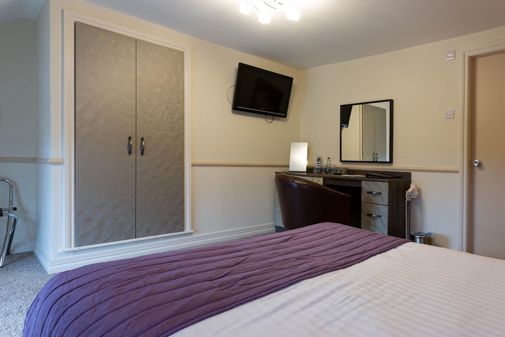 Deluxe Double or Twin Room - Photo 3
