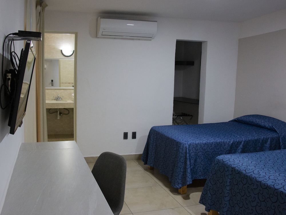 Standard Triple Room photo 3