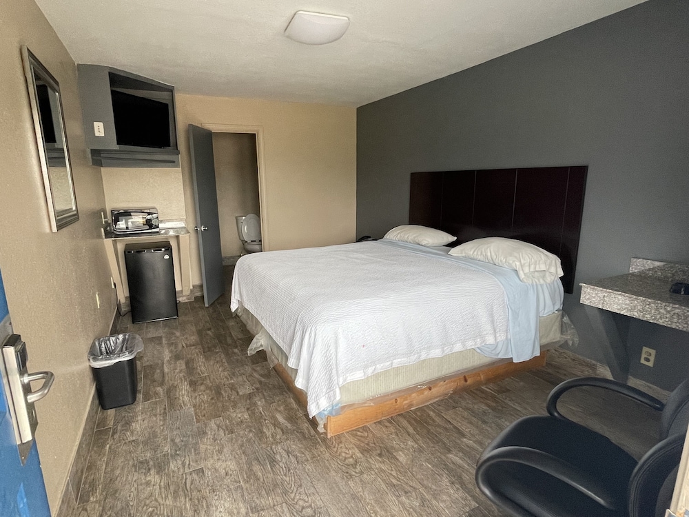 Economy Single Room photo 1