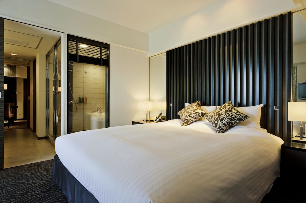 Luxury Corner Double Room with Terrace, Non Smoking
