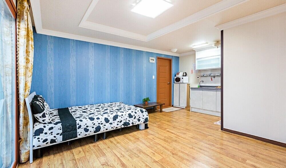 Room (Dalbit Bada) - Photo 3