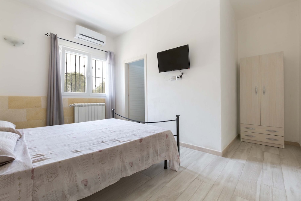 Basic Apartment