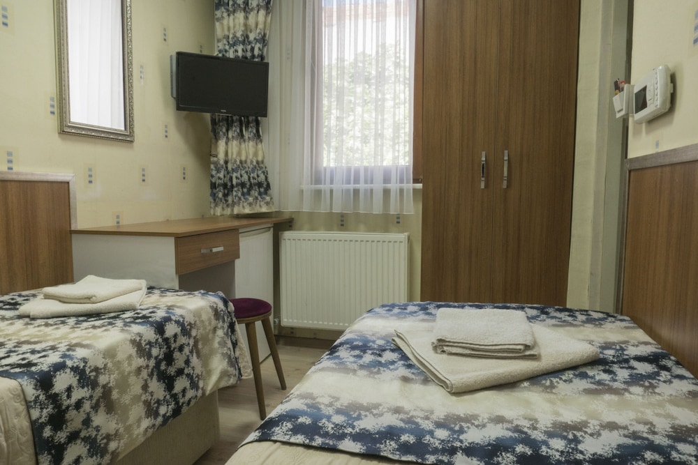 Comfort Twin Room photo 2